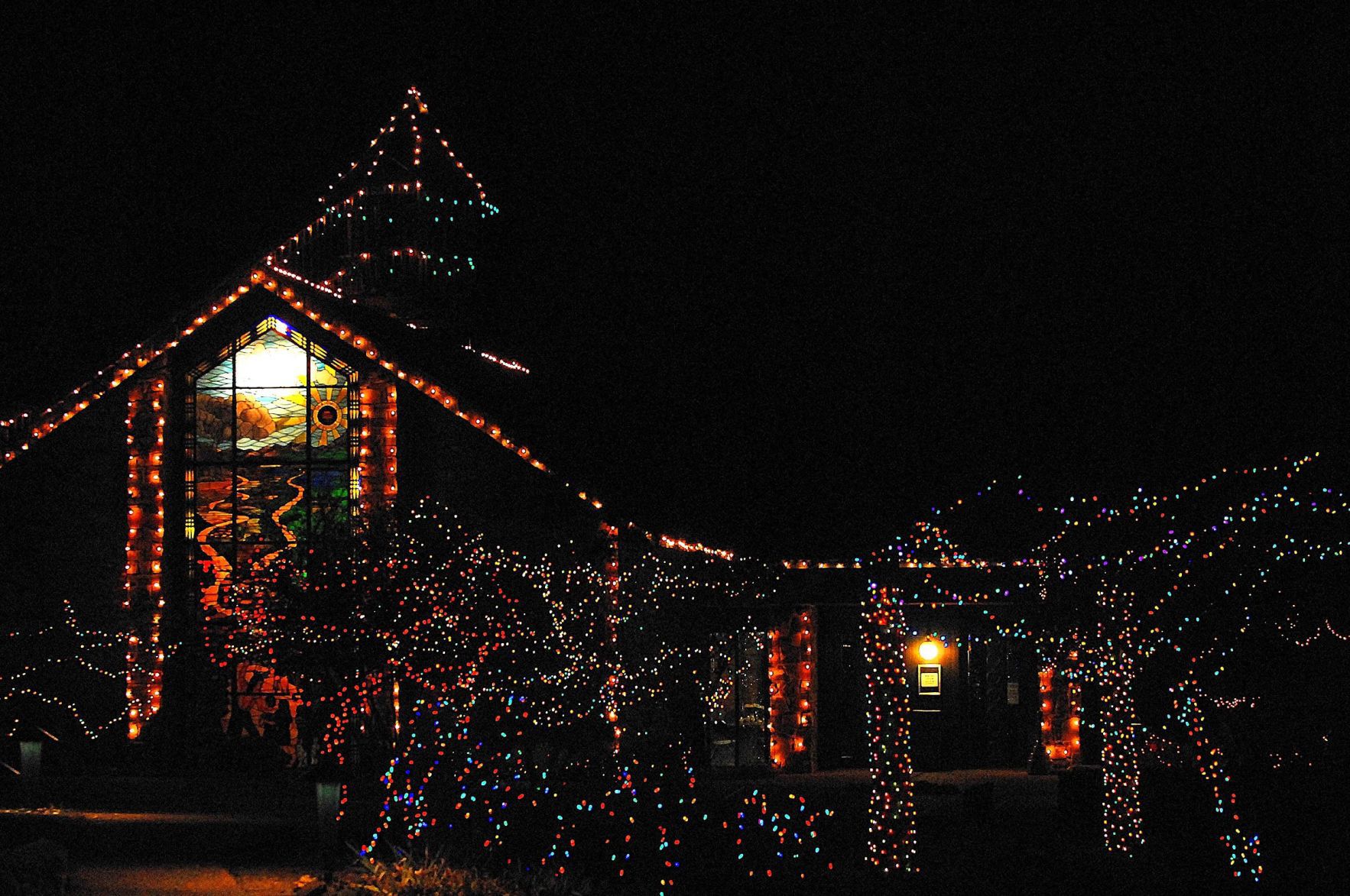 Nov. 29-Dec. 22: Wonderland of Lights